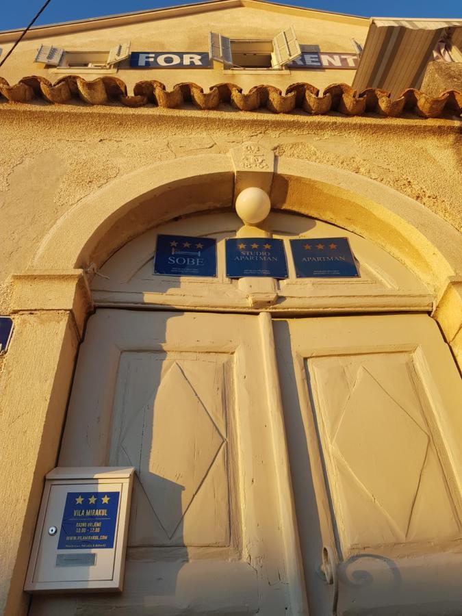 Apartments Mirakul Mali Losinj Luaran gambar