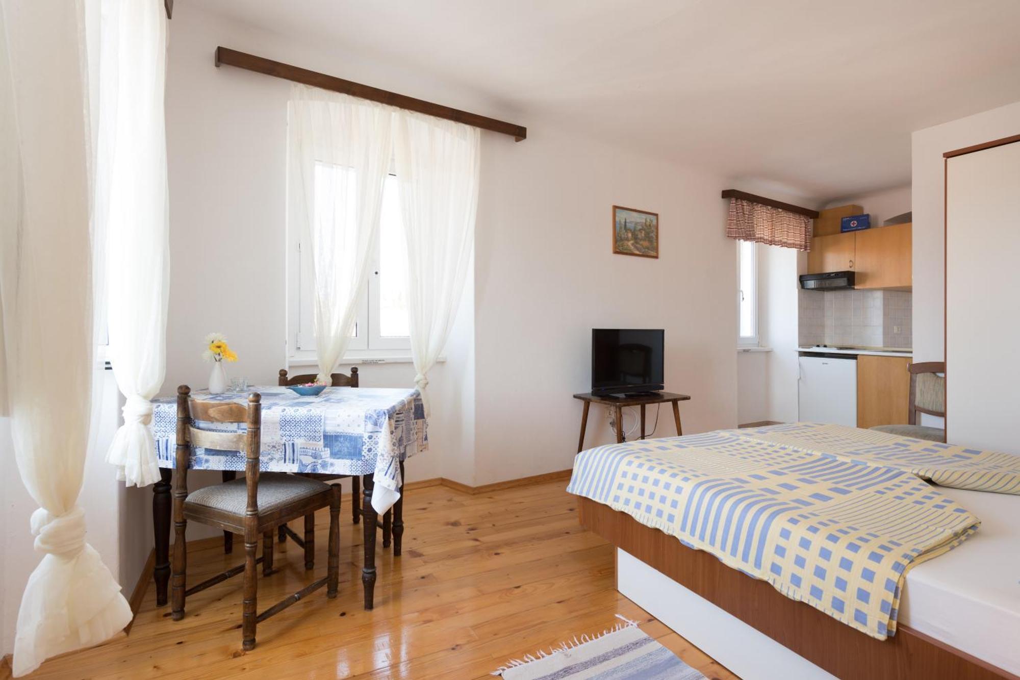 Apartments Mirakul Mali Losinj Bilik gambar