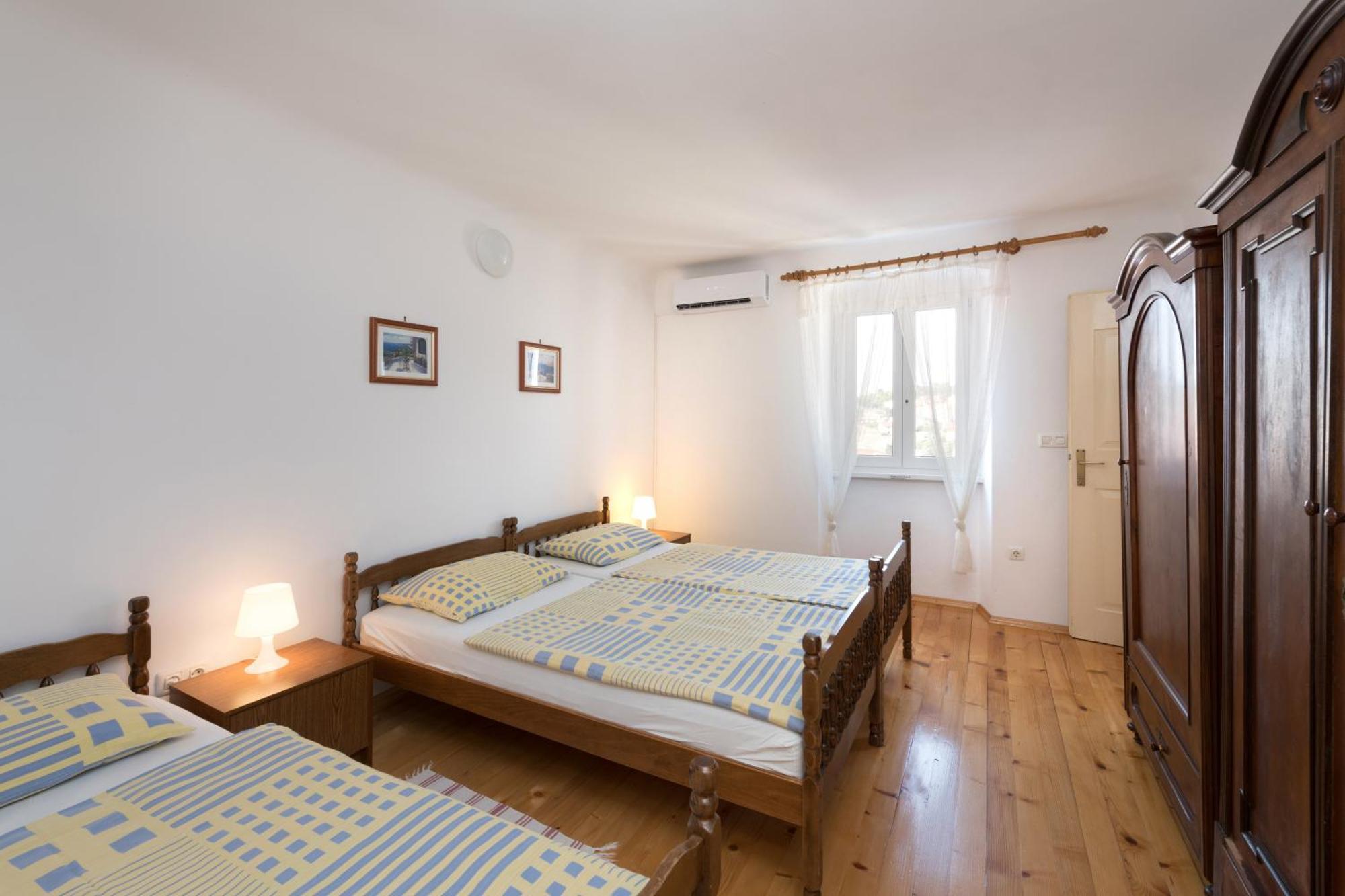 Apartments Mirakul Mali Losinj Bilik gambar