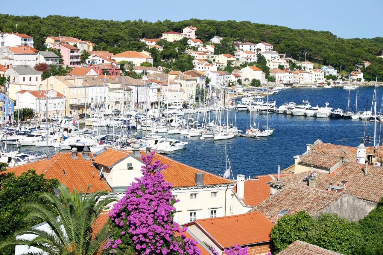 Apartments Mirakul Mali Losinj Luaran gambar