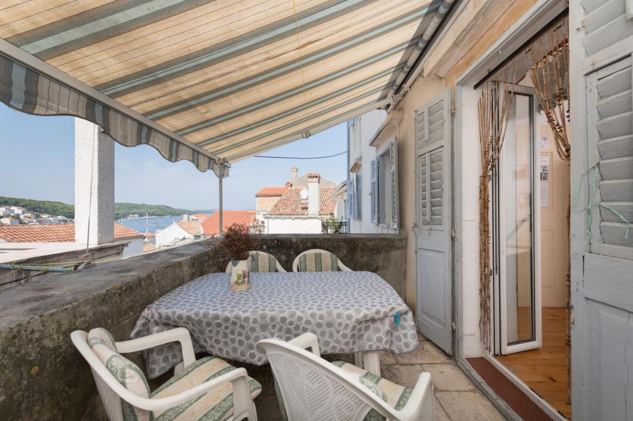 Apartments Mirakul Mali Losinj Bilik gambar